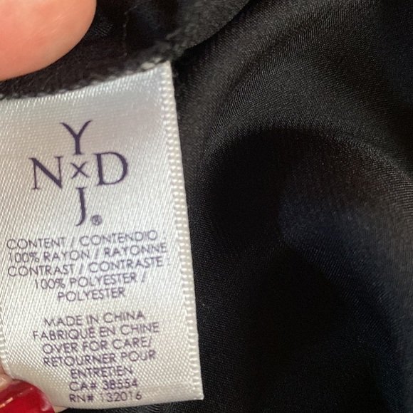 NYDJ Long Sleeves V-Neck Blouse - Picture 6 of 6